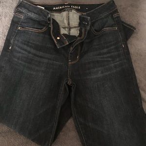 American Eagle Hi- Rise Jegging